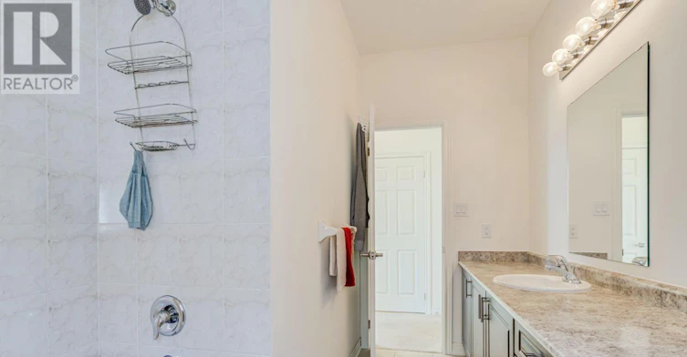 383 Royal West Drive, Brampton, ON, L6X 0B3 - 39