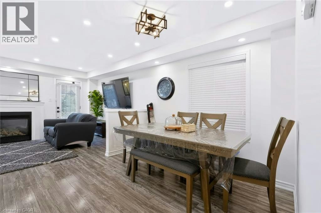 5549 Katy Gate, Mississauga, ON, L5M 7M9 - 8
