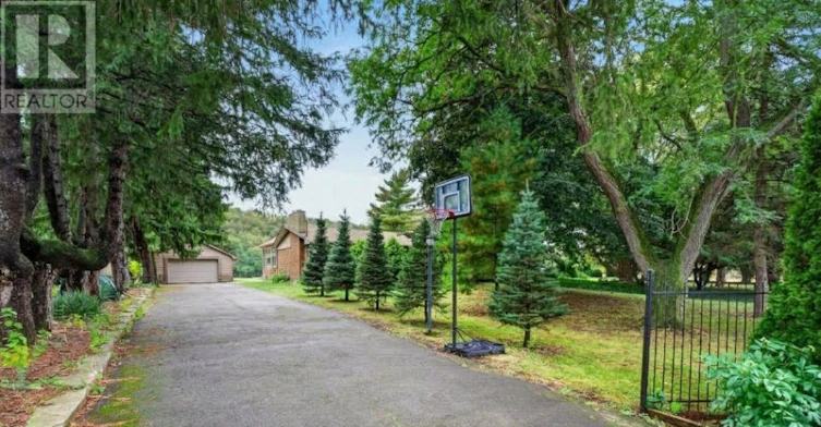 984 8 Highway Highway, Hamilton, ON, L8E 5H9 - 2