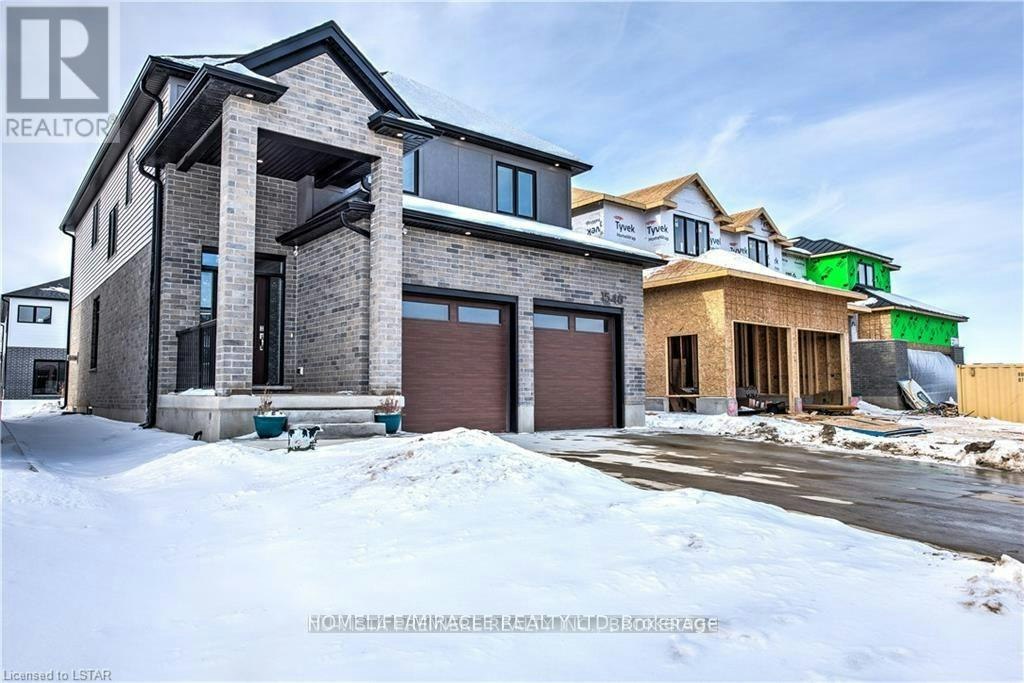 1546 Medway Park Drive, London, ON, N6G 0Z6 - 2