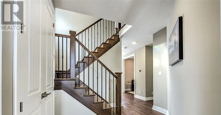 1546 Medway Park Drive, London, ON, N6G 0Z6 - 7