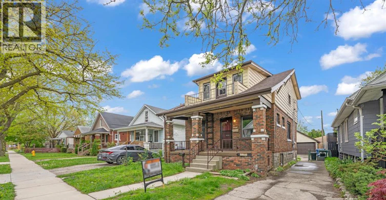 UPPER-2241 Mercer, Windsor, ON, N8X 3R2 - 2