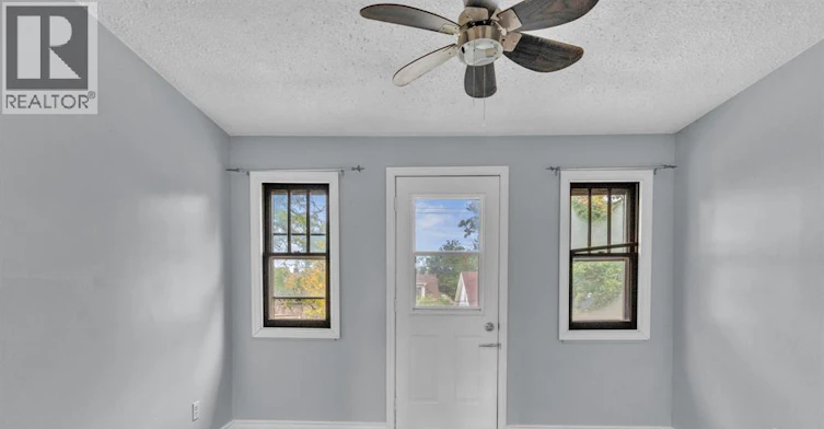 UPPER-2241 Mercer, Windsor, ON, N8X 3R2 - 16