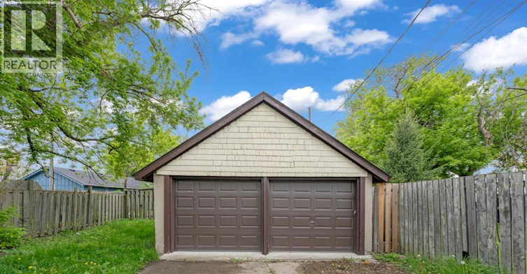 UPPER-2241 Mercer, Windsor, ON, N8X 3R2 - 18