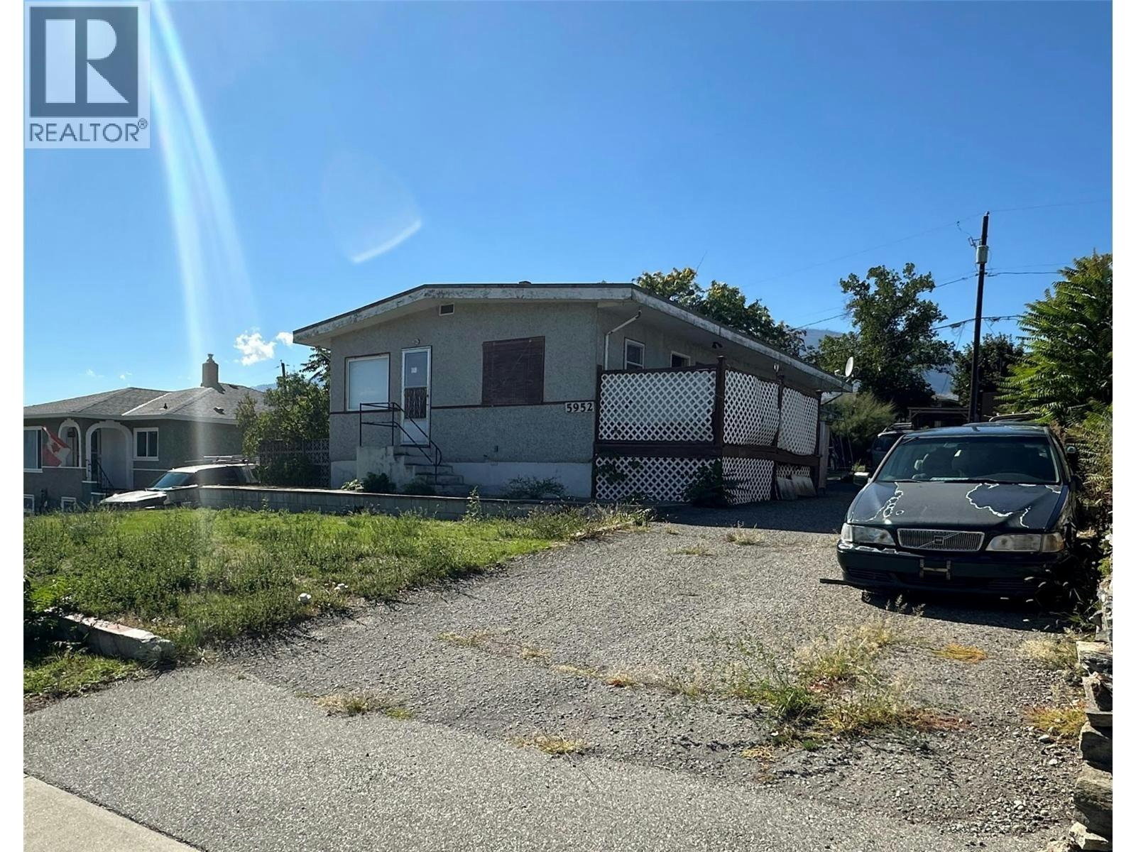 5952 Okanagan Street, Oliver, BC, V0H 1T0