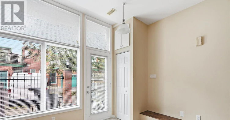 7-170 Cathcart Street, Ottawa, ON, K1N 5B9 - 4