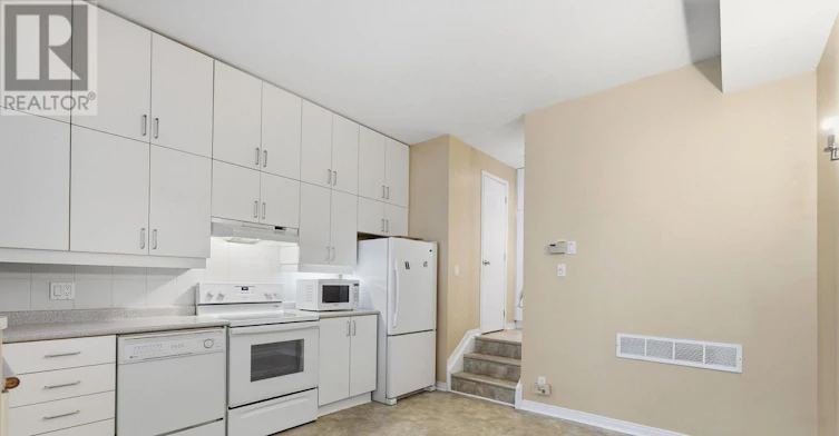 7-170 Cathcart Street, Ottawa, ON, K1N 5B9 - 12
