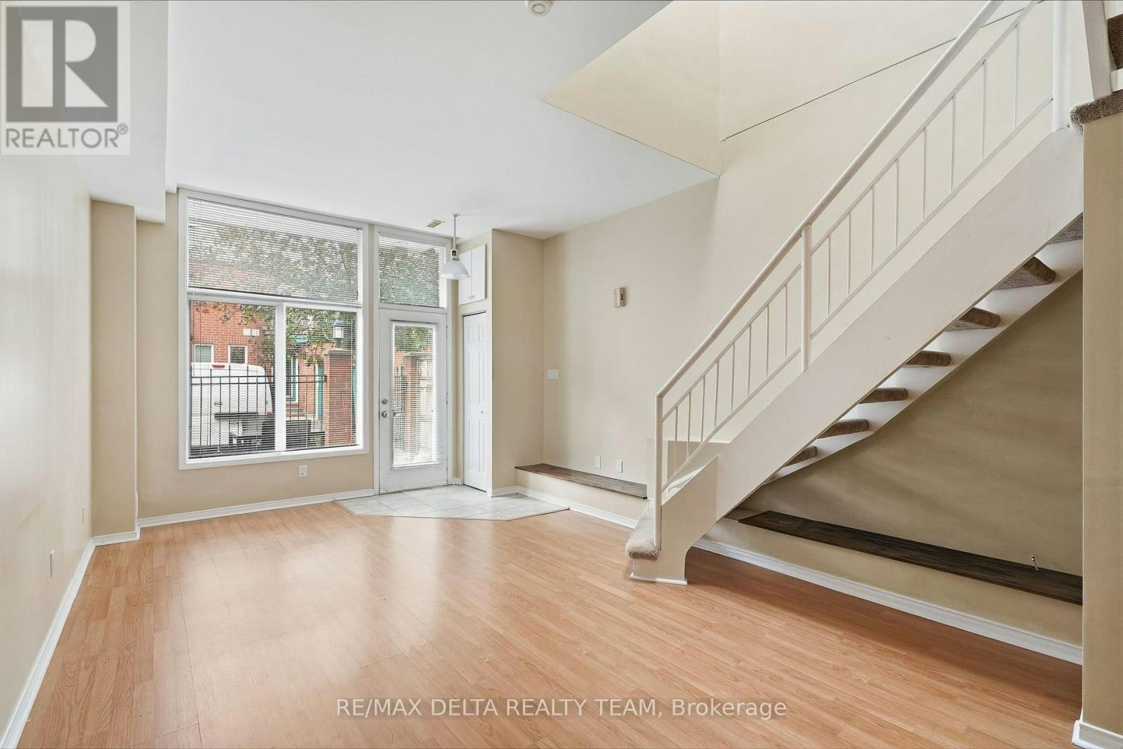 7-170 Cathcart Street, Ottawa, ON, K1N 5B9 - 8