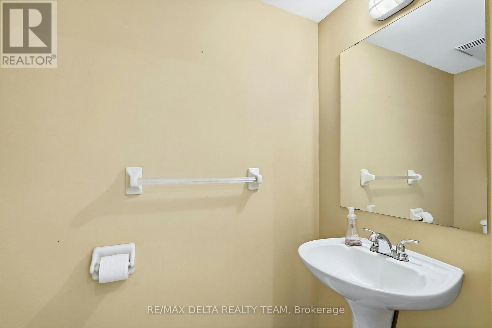 7-170 Cathcart Street, Ottawa, ON, K1N 5B9 - 14