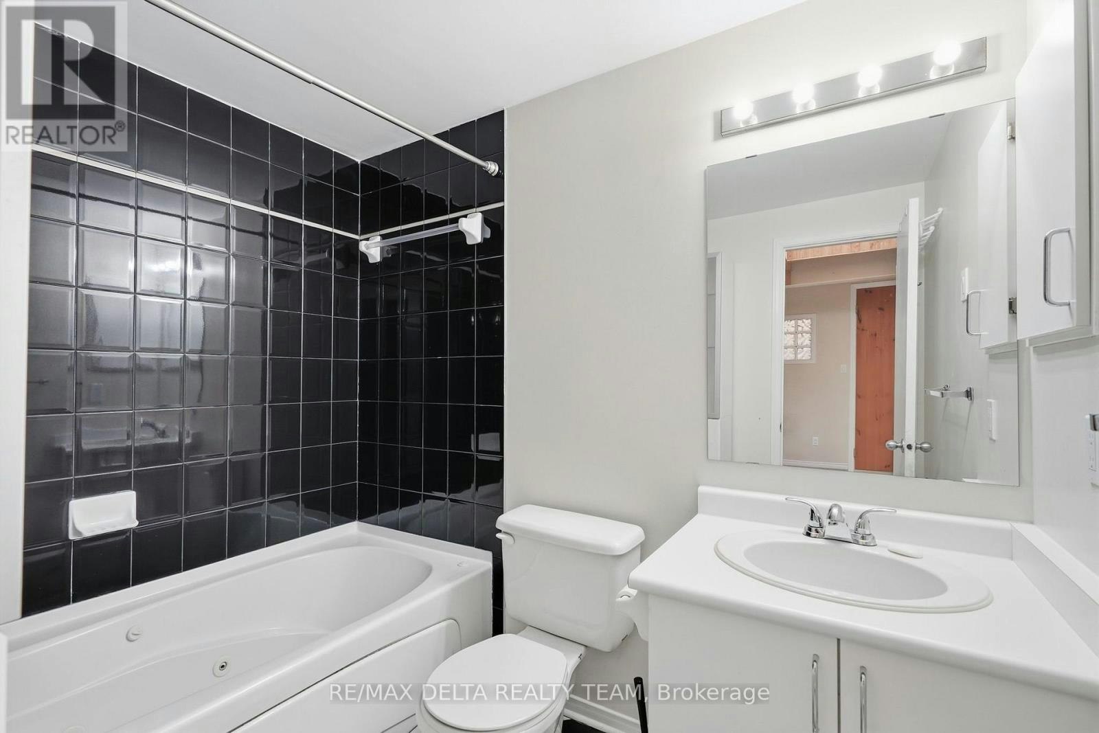 7-170 Cathcart Street, Ottawa, ON, K1N 5B9 - 22