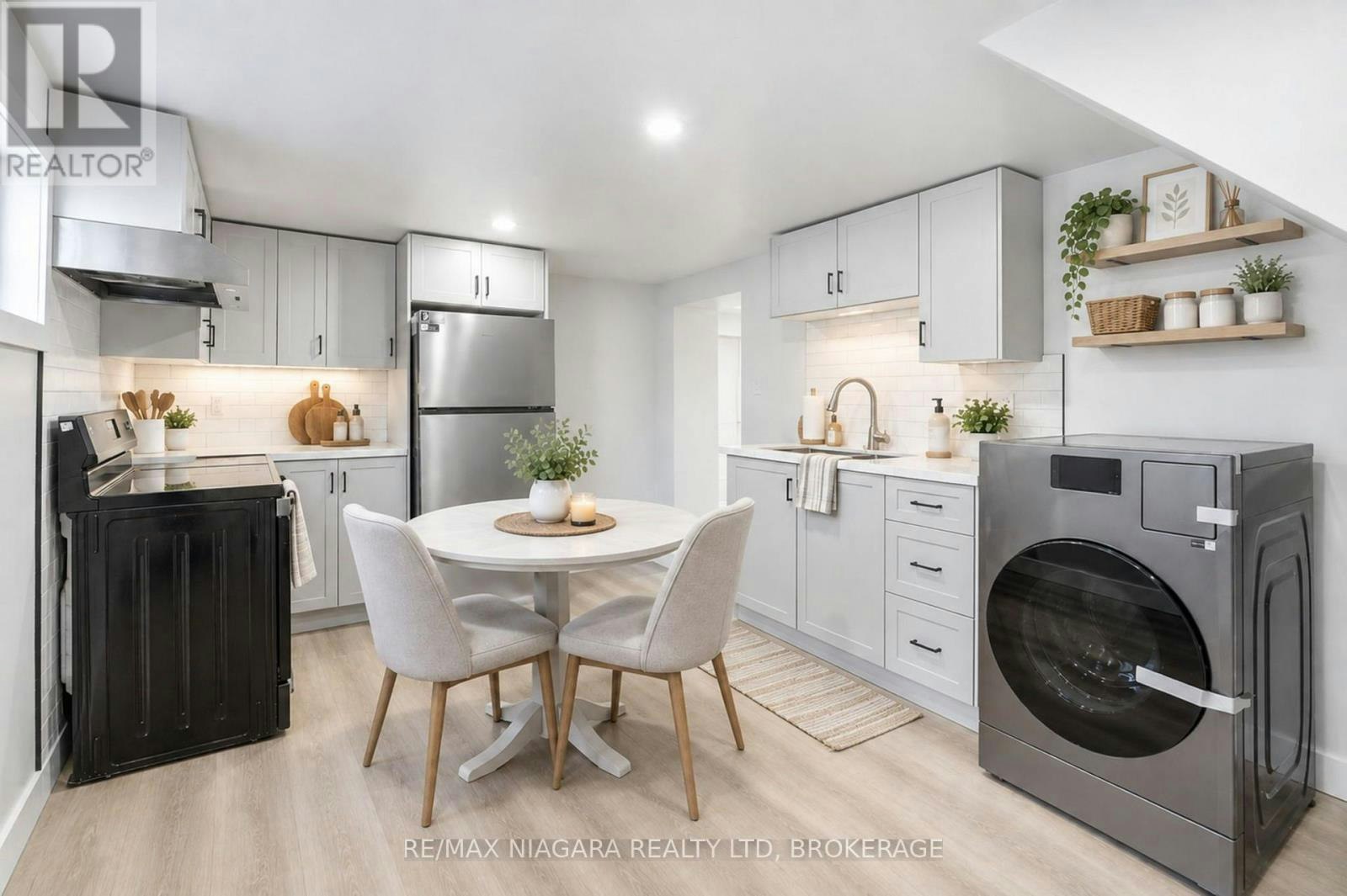 LOWER-422 Brunswick Street, Hamilton, ON, L8H 6S4 - 2