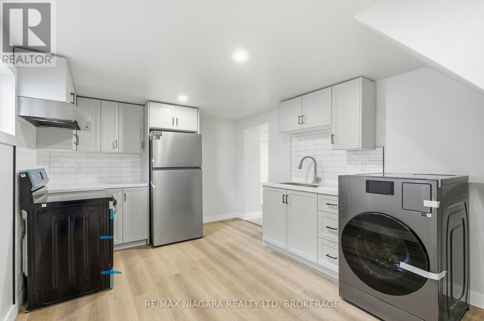 LOWER-422 Brunswick Street, Hamilton, ON, L8H 6S4 - 6