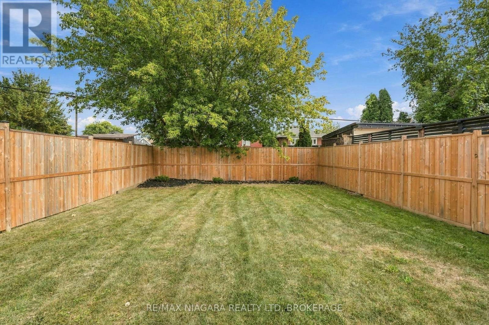 UPPER-422 Brunswick Street, Hamilton, ON, L8H 6S4 - 23