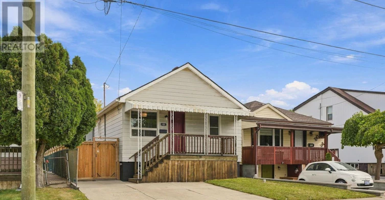 UPPER-422 Brunswick Street, Hamilton, ON, L8H 6S4