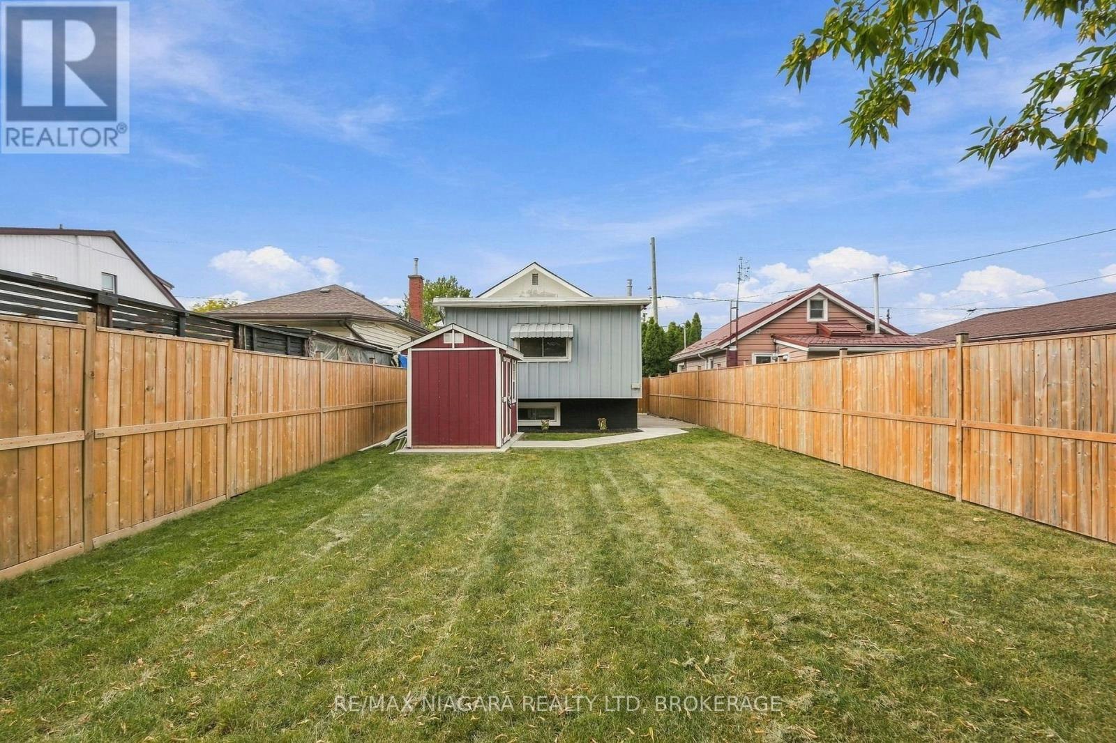 UPPER-422 Brunswick Street, Hamilton, ON, L8H 6S4 - 24