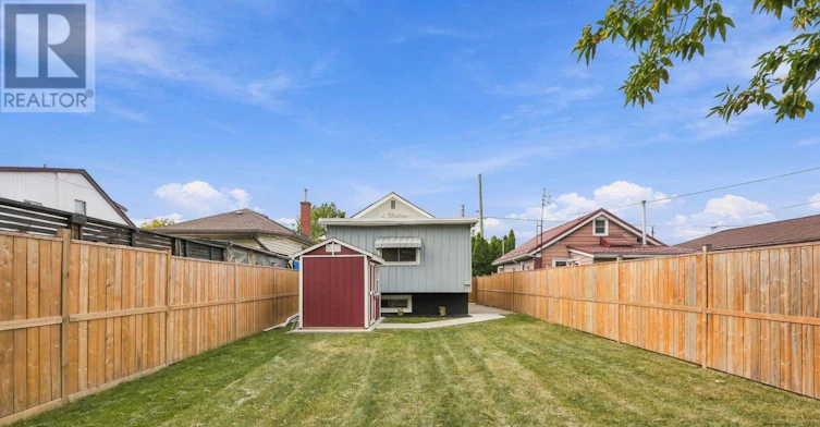 UPPER-422 Brunswick Street, Hamilton, ON, L8H 6S4 - 24