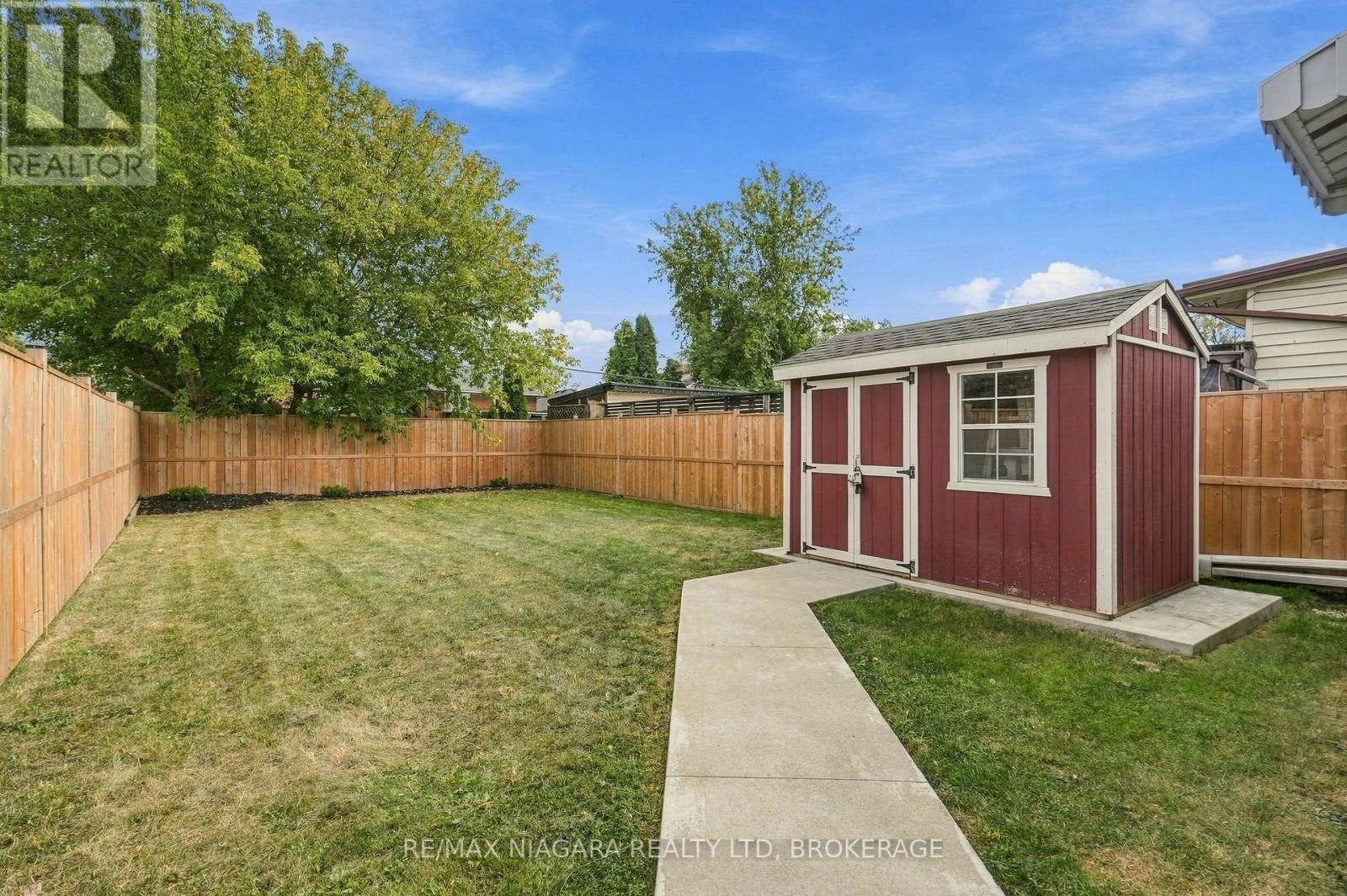 UPPER-422 Brunswick Street, Hamilton, ON, L8H 6S4 - 22
