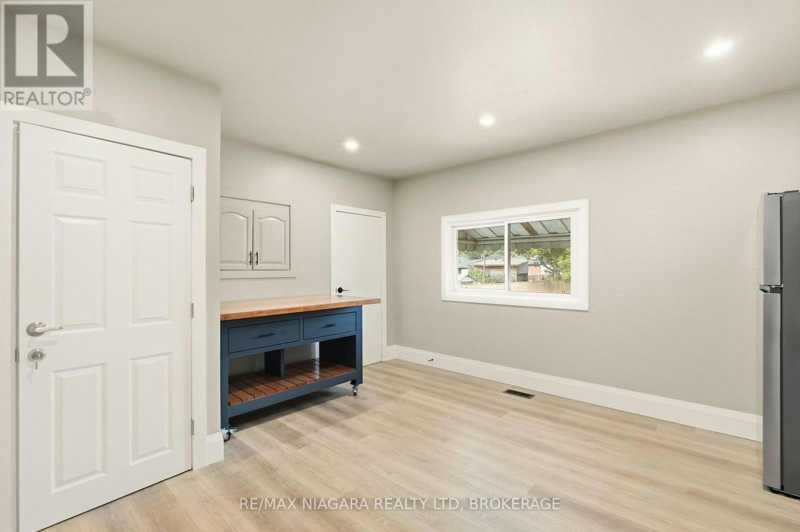 UPPER-422 Brunswick Street, Hamilton, ON, L8H 6S4 - 18
