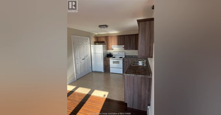 190 Walnut Lane, Essex, ON, N0R 1G0 - 3