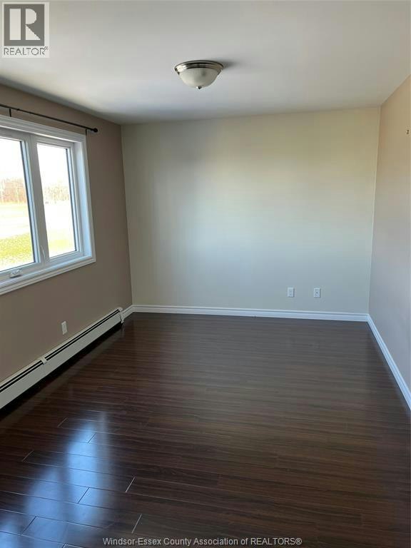190 Walnut Lane, Essex, ON, N0R 1G0 - 11
