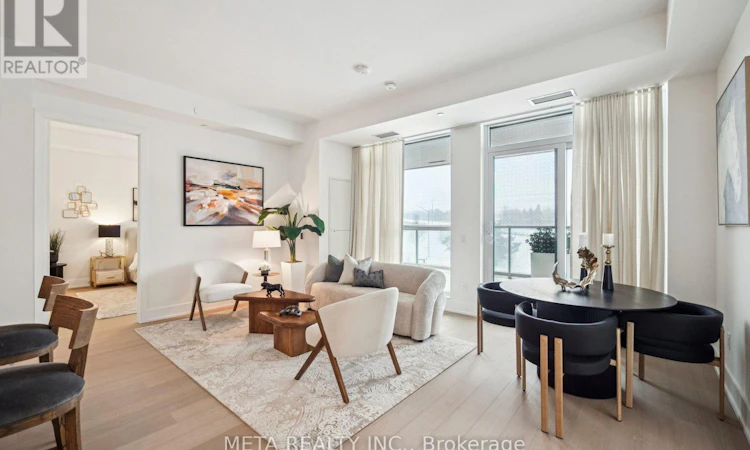 315-399 Royal Orchard Boulevard