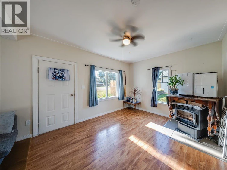 514 Davies Avenue, Salmo, BC, V0G 1Z0 - 14