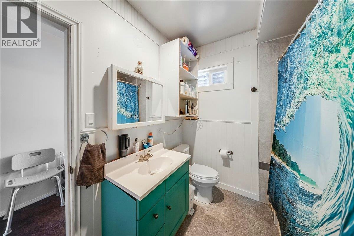 514 Davies Avenue, Salmo, BC, V0G 1Z0 - 29