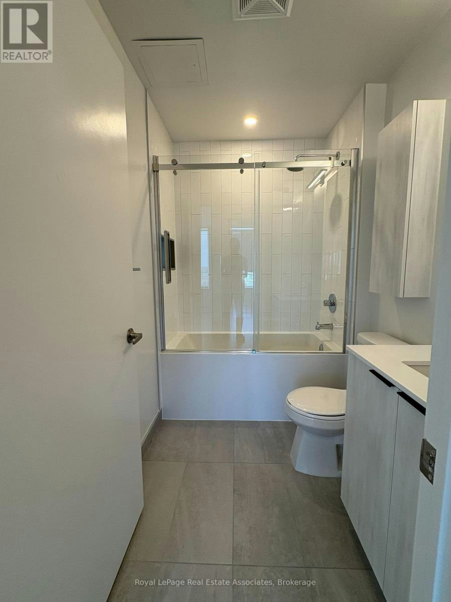 1002-2485 Eglinton Avenue W, Mississauga, ON, L5M 2V8 - 10