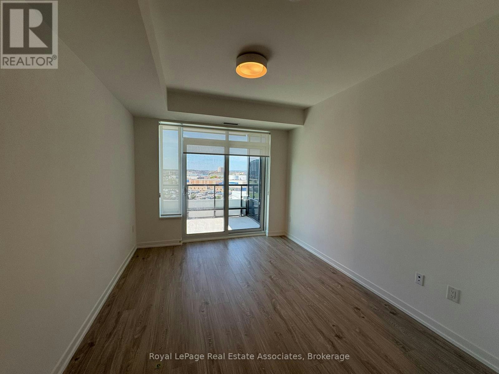 1002-2485 Eglinton Avenue W, Mississauga, ON, L5M 2V8 - 7