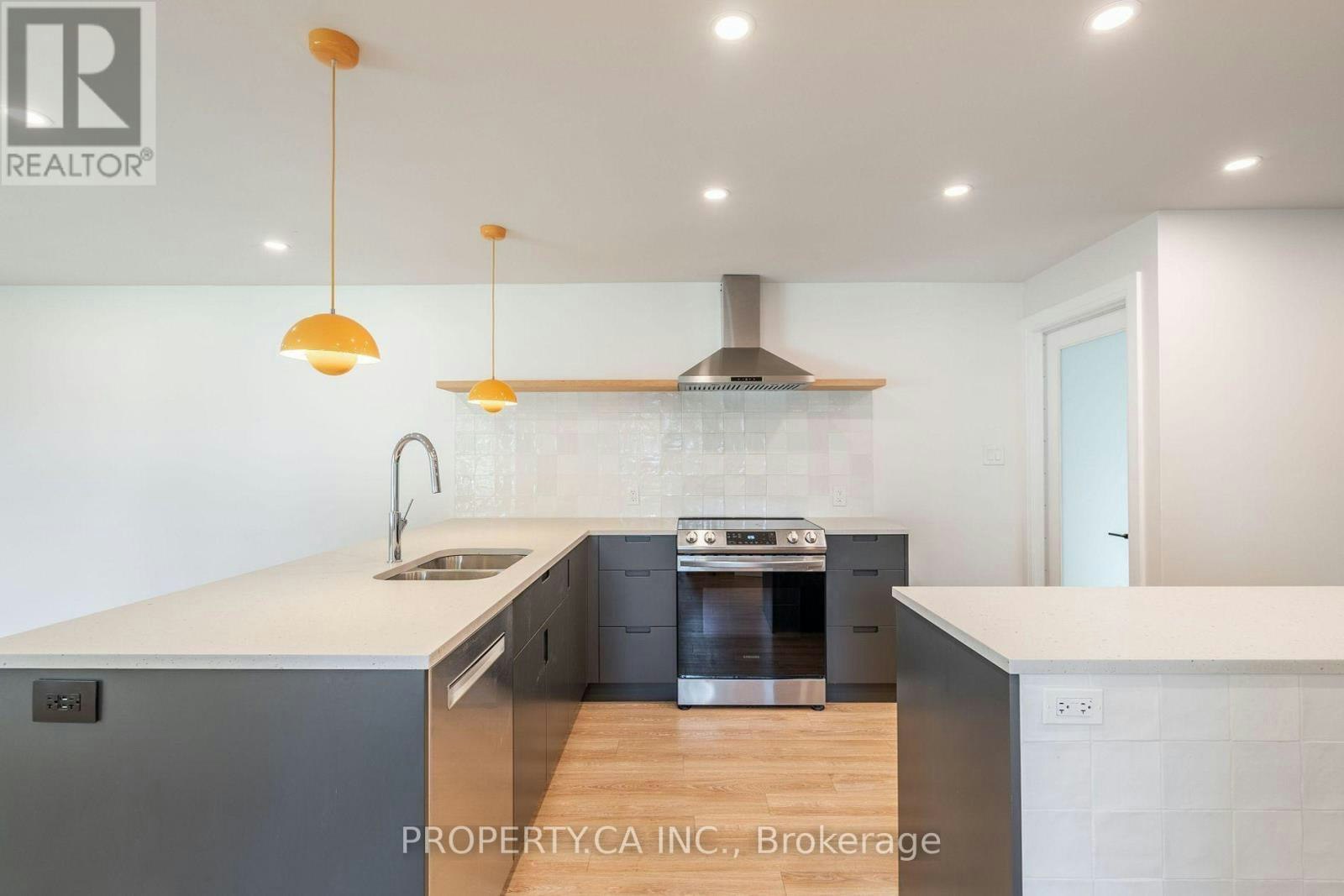 MAIN-57 Mcelroy Road, Hamilton, ON, L9A 1Y5 - 4