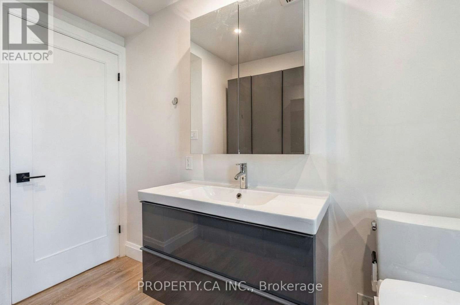 MAIN-57 Mcelroy Road, Hamilton, ON, L9A 1Y5 - 7