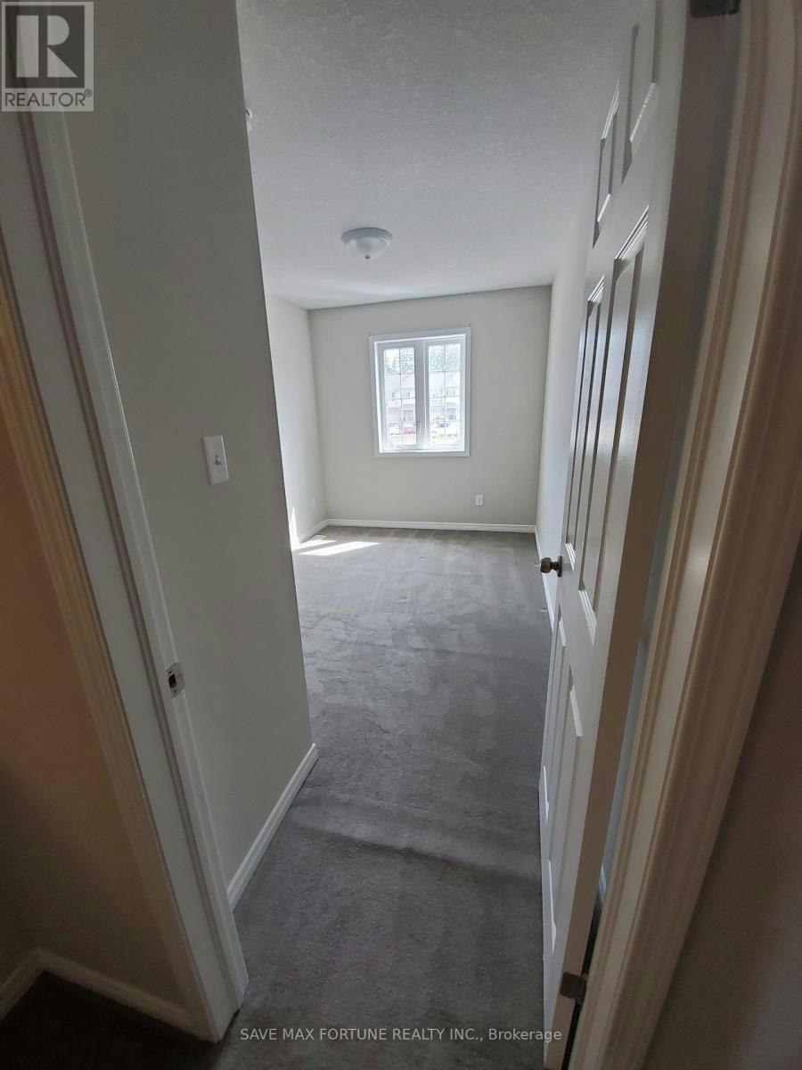 12-50 Pinnacle Drive, Kitchener, ON, N2P 0H8 - 9