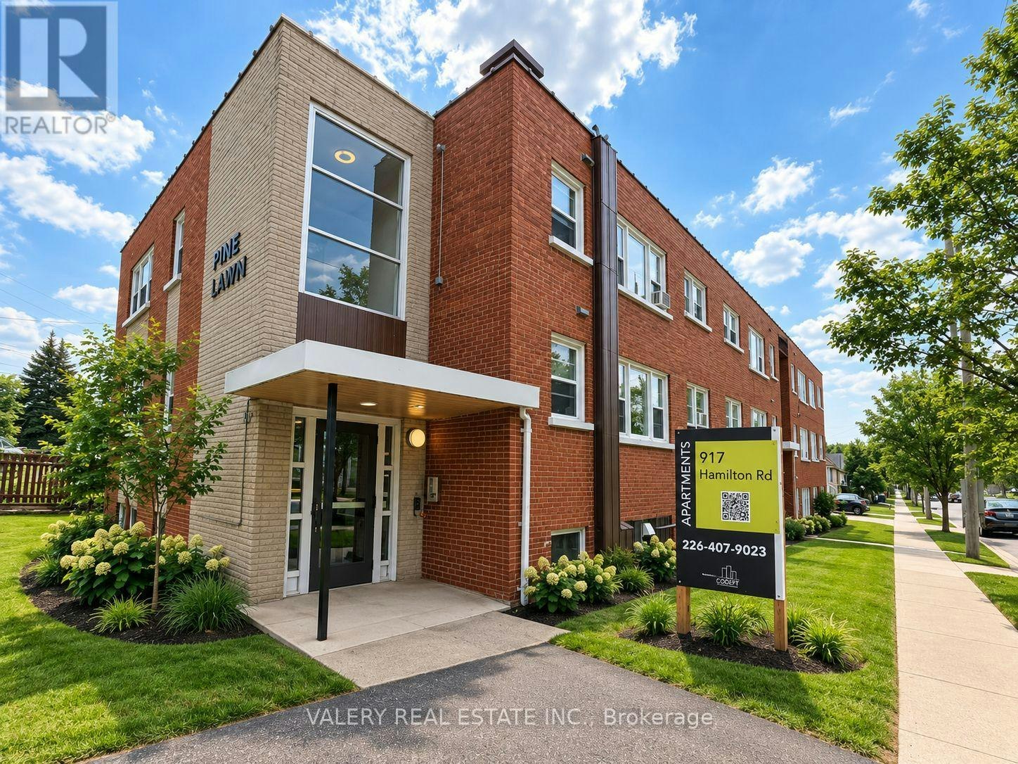 14-917 Hamilton Road, London, ON, N5Z 1W3