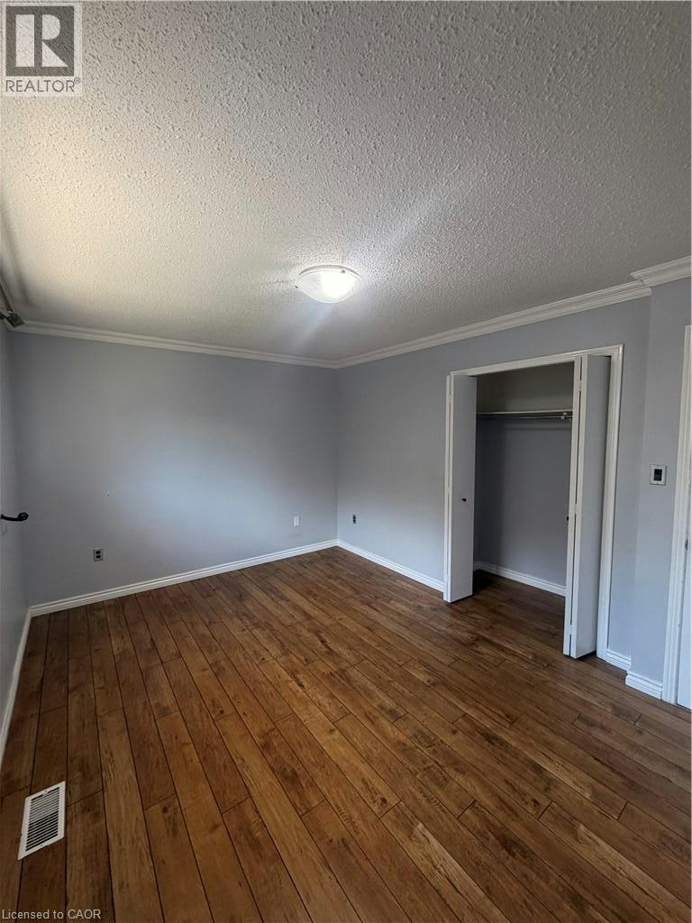 37 Elora Drive, Hamilton, ON, L9C 6T4 - 10