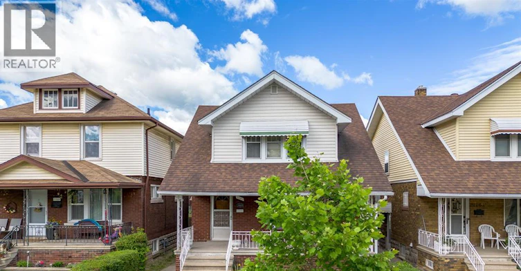 1165 Marentette, Windsor, ON, N9A 2A4