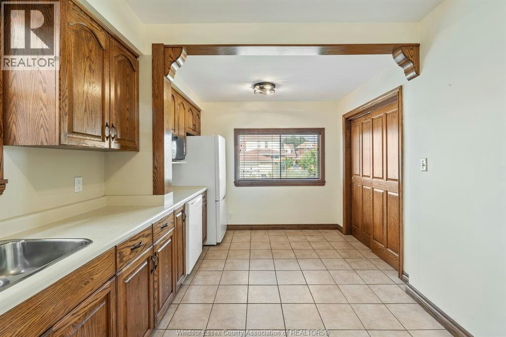 1165 Marentette, Windsor, ON, N9A 2A4 - 31
