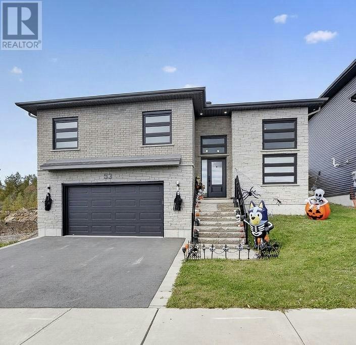 53 Hazelton, Greater Sudbury, ON, P3B 0G6
