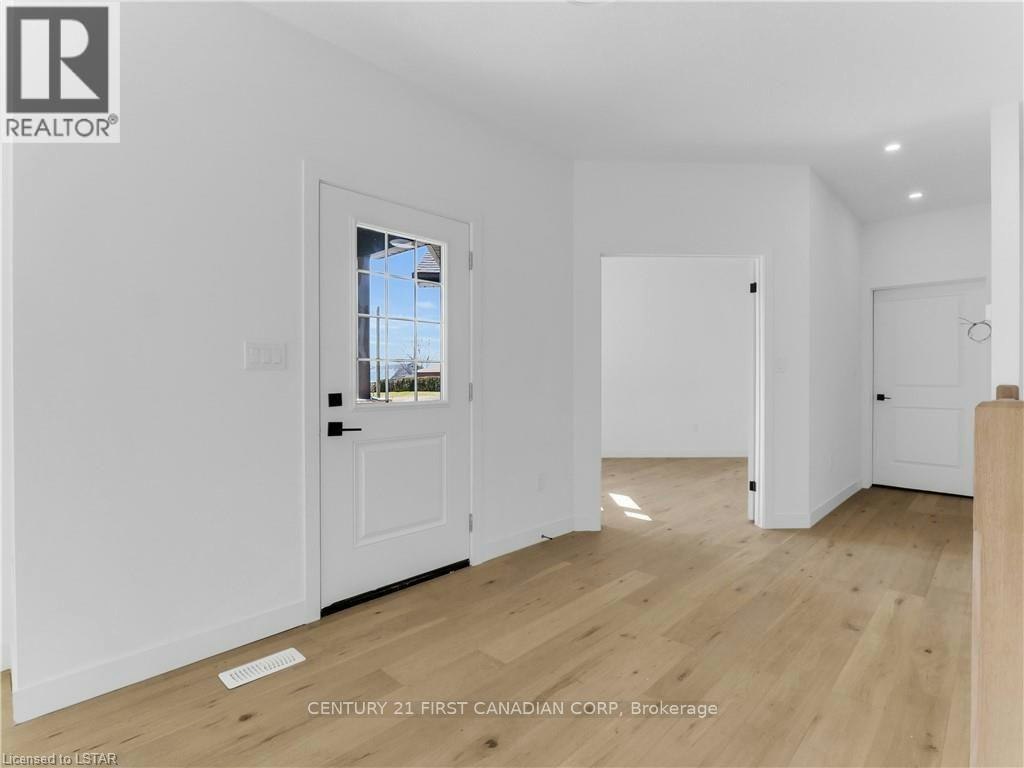 22664 Queens Line, West Lorne, ON, N0L 2C0 - 3