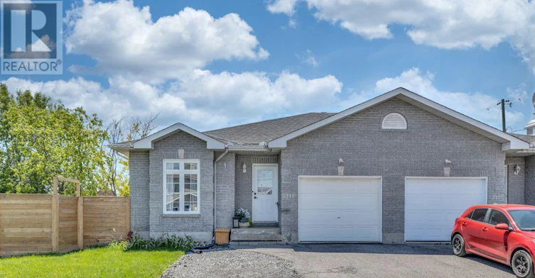 713 Brebeuf Street, Casselman, ON, K0A 1M0