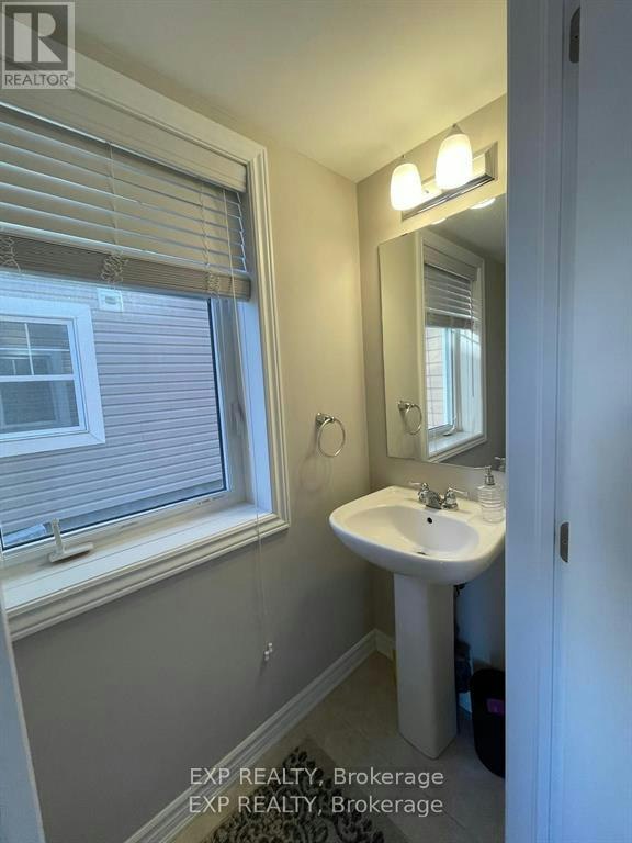 916 Fameflower Street, Ottawa, ON, K2J 0T3 - 14