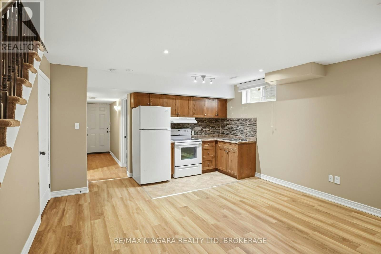 106-6045 Dunn Street, Niagara Falls, ON, L2G 2P2 - 23