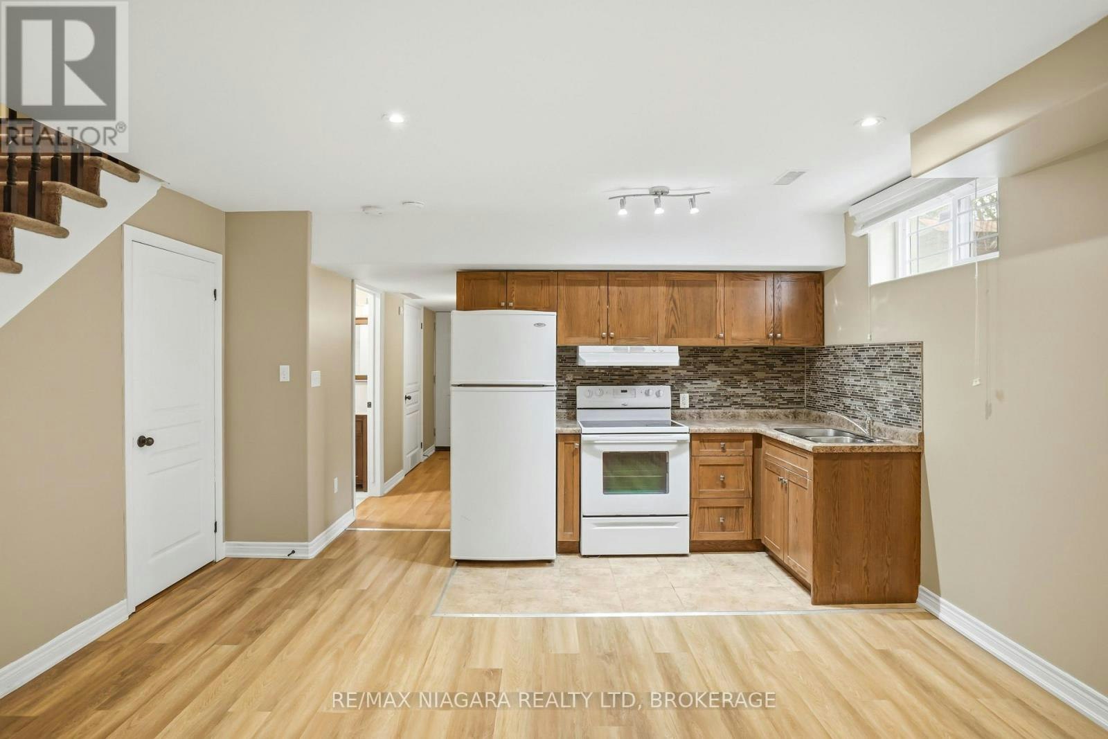 106-6045 Dunn Street, Niagara Falls, ON, L2G 2P2 - 24