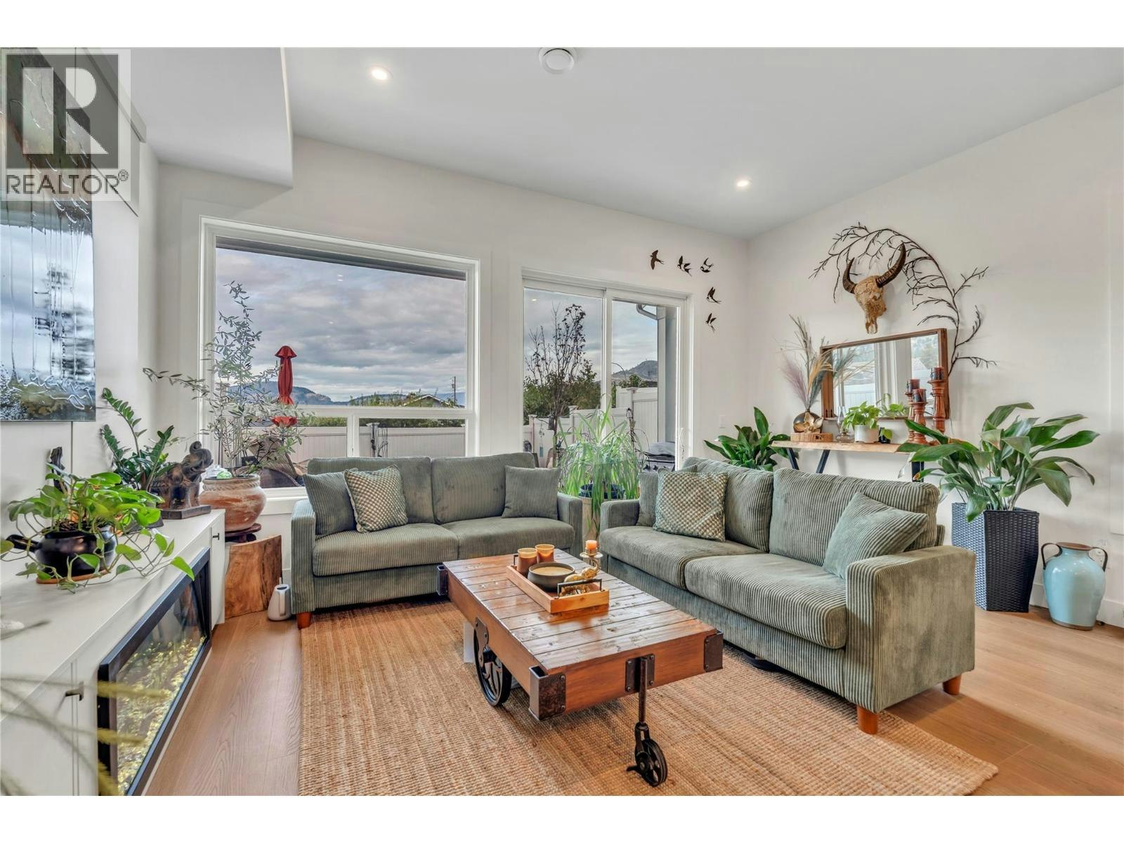 386 Chardonnay Avenue, Oliver, BC, V0H 1T4 - 17