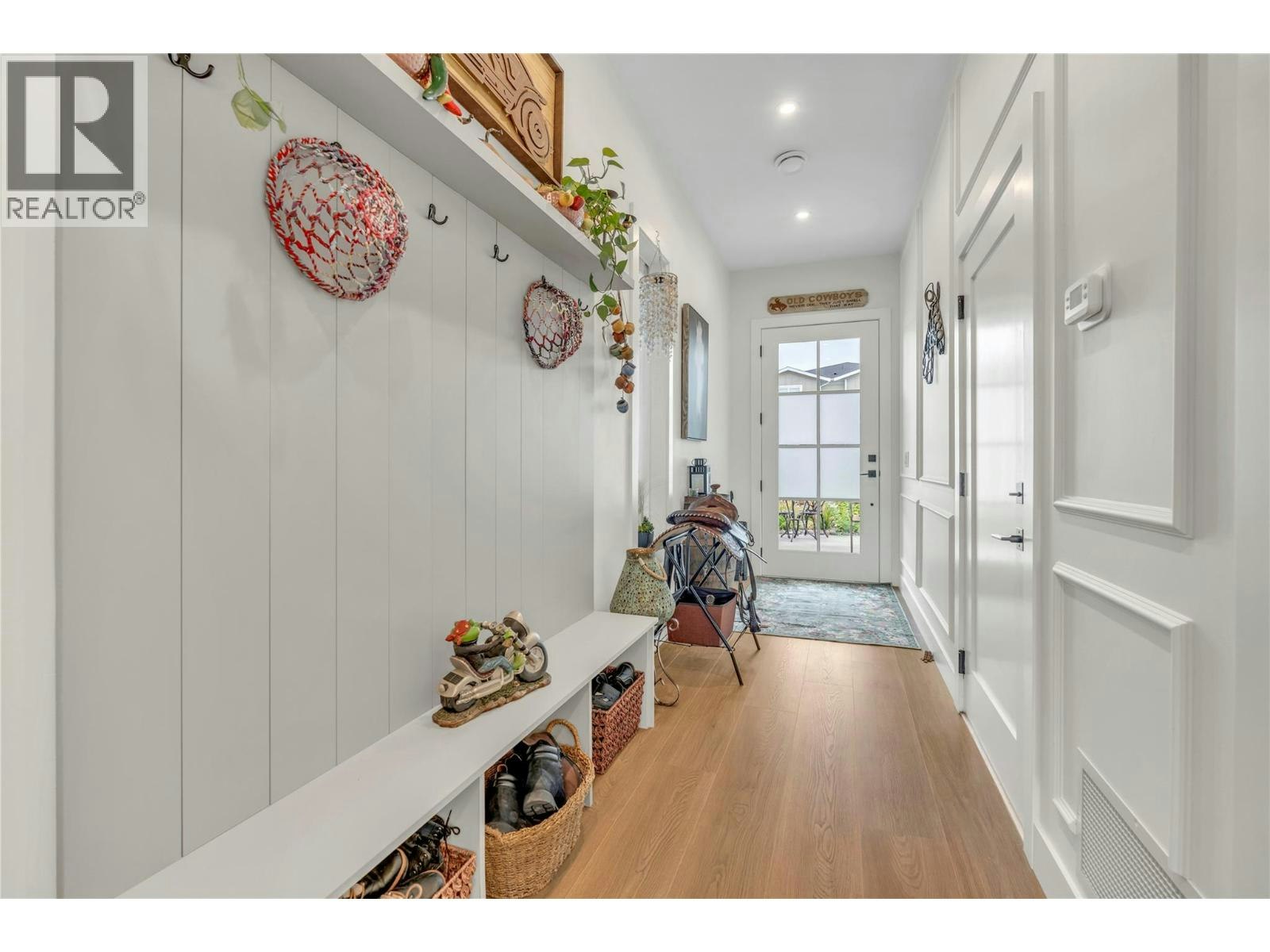 386 Chardonnay Avenue, Oliver, BC, V0H 1T4 - 11