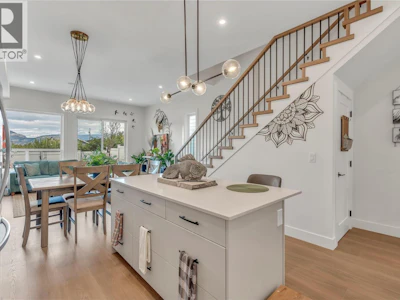 386 Chardonnay Avenue - 2