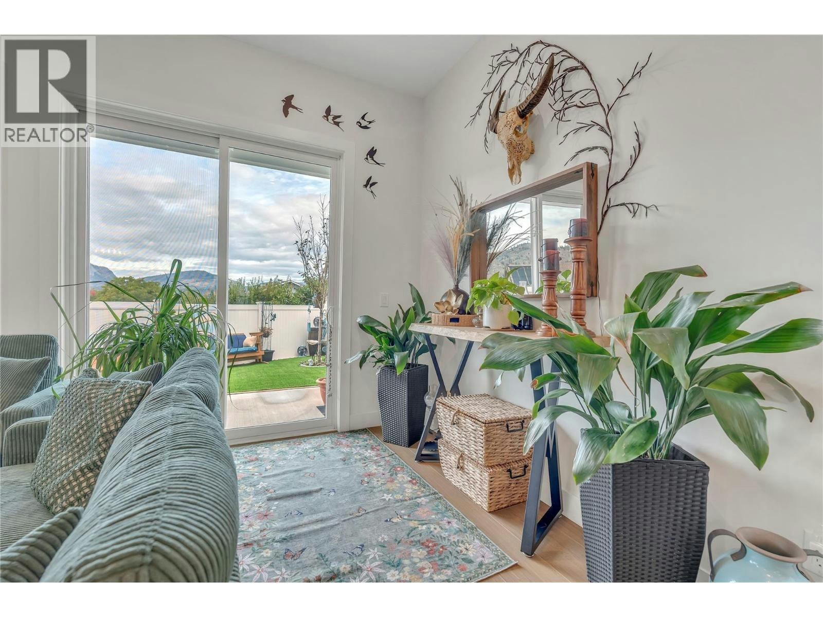 386 Chardonnay Avenue, Oliver, BC, V0H 1T4 - 16