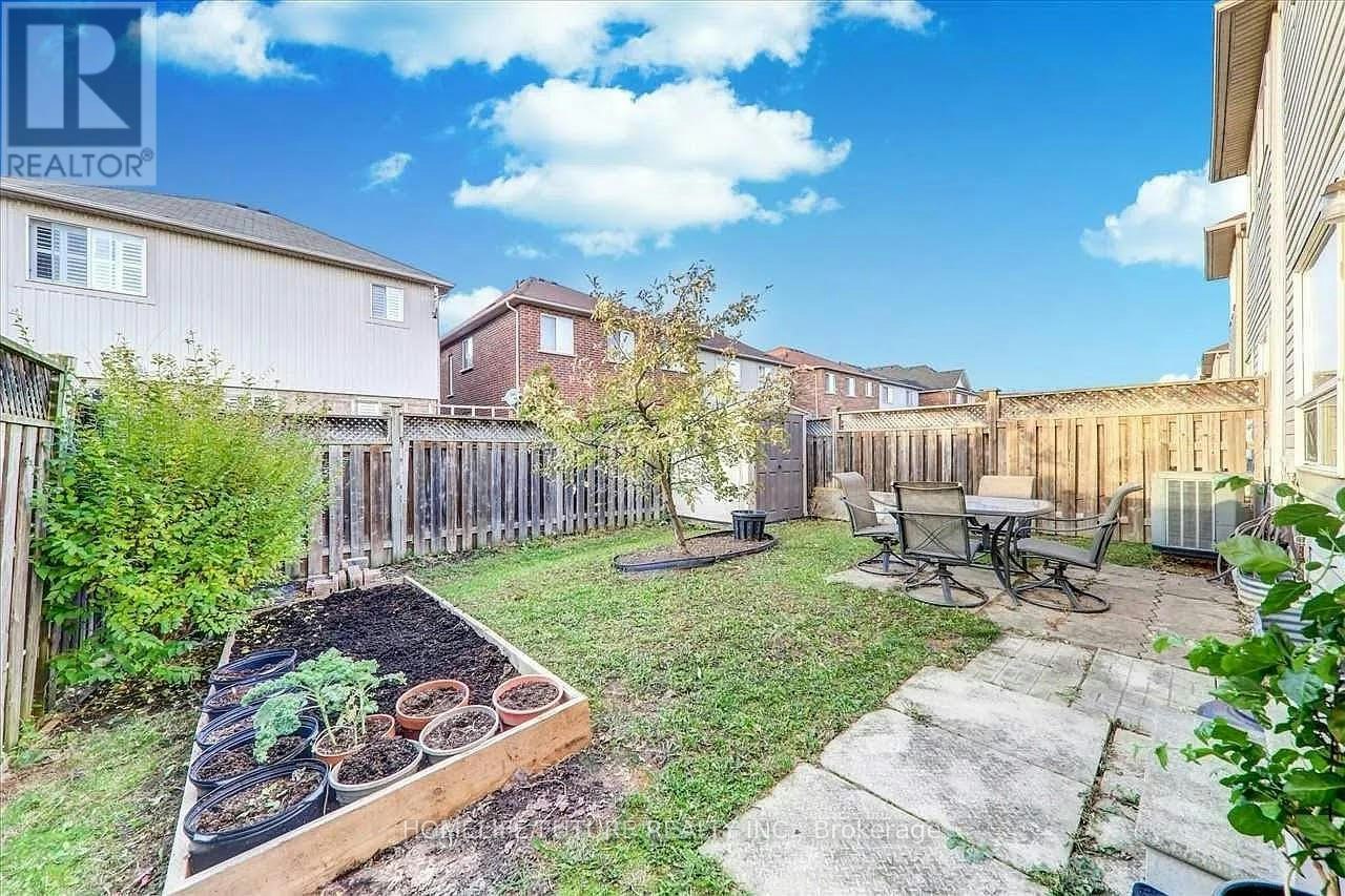 108 Gristone Crescent, Toronto, ON, M1X 1V1 - 11