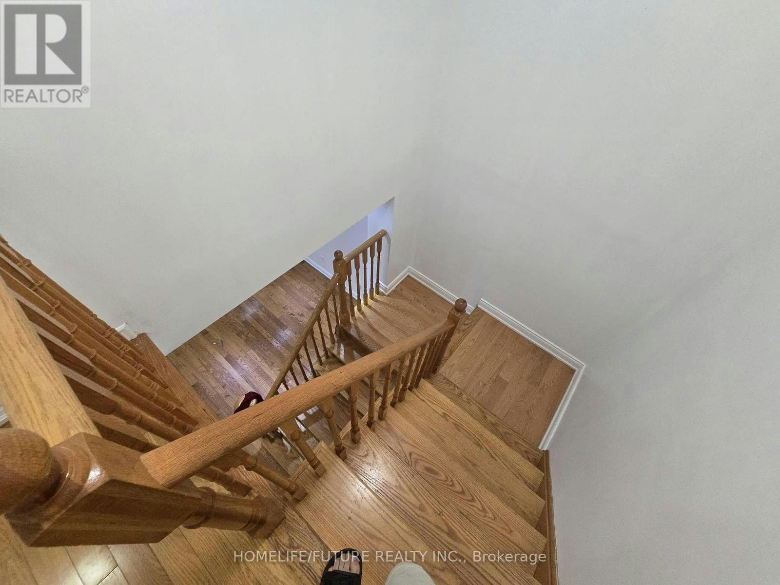 108 Gristone Crescent, Toronto, ON, M1X 1V1 - 6