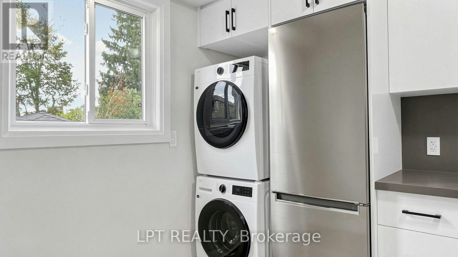 MAIN Floor 477 Cosburn Apt Avenue, Toronto, ON, M4J 2N6 - 30