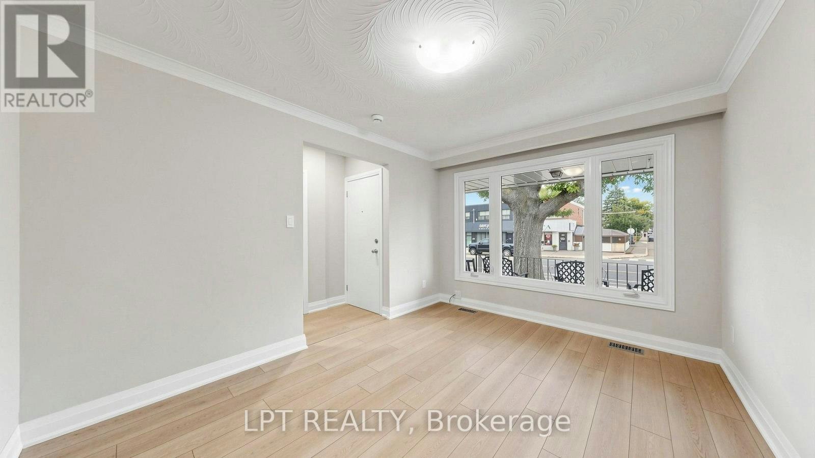 MAIN Floor 477 Cosburn Apt Avenue, Toronto, ON, M4J 2N6 - 8